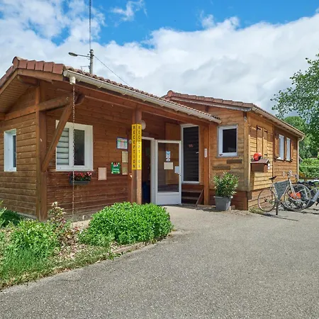 Campsite Mobil 4 Personnes 202 *